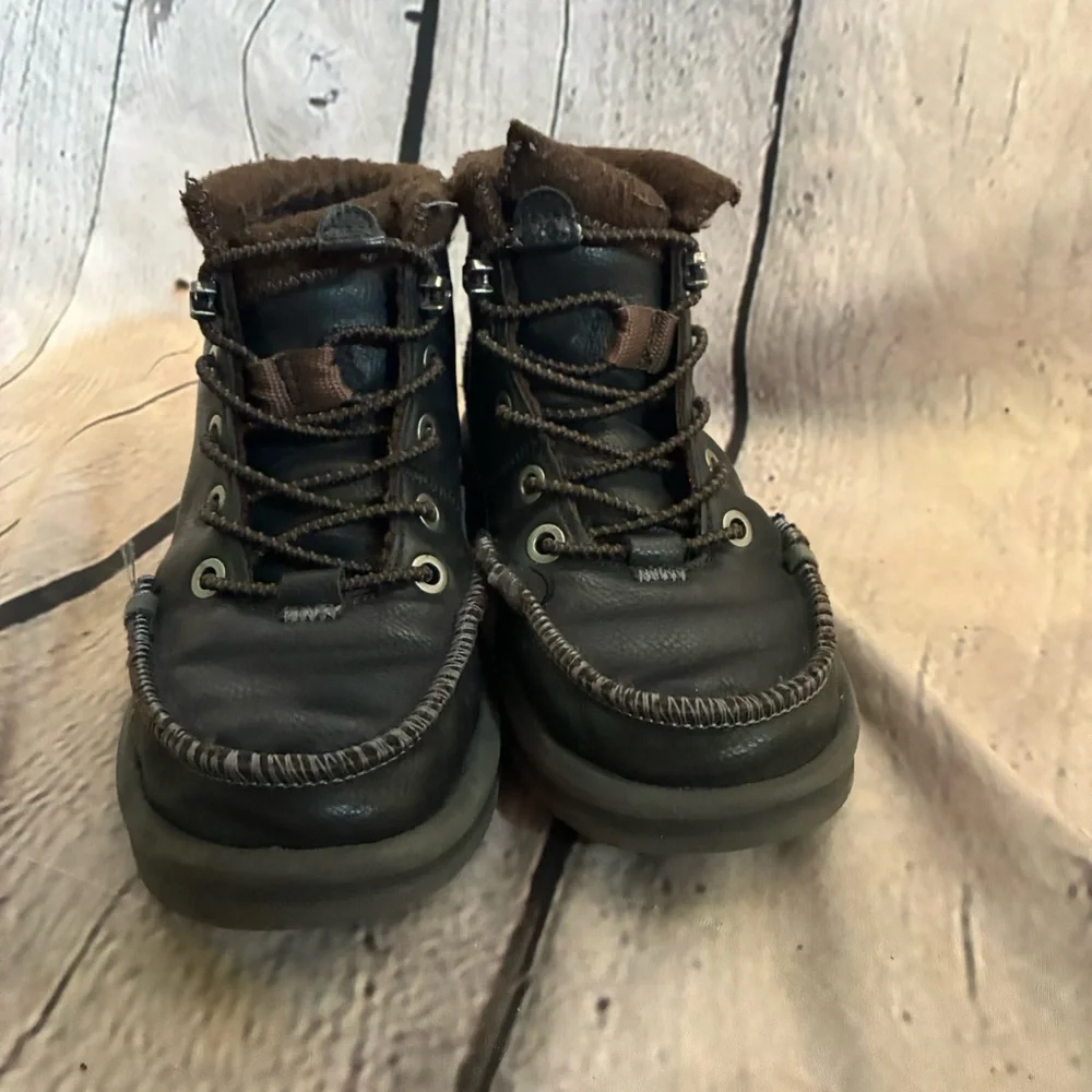 Hey Dude‎ Youth Boys' Black Leather Bradley Classic Lade Up Boots Size 12 GUC